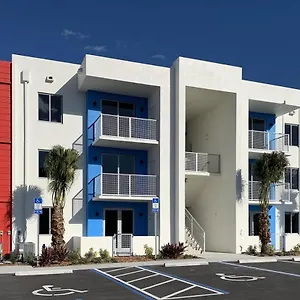 https://chic-and-spacious-2-bedroom-2-bathroom.thedaytonabeachhotels.com
